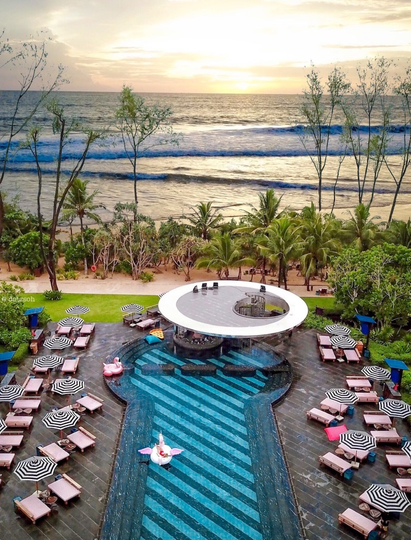 Baba Beach Club Natai